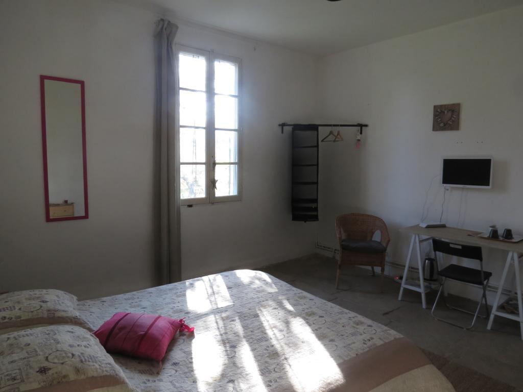 B&B Mas Les Lecques Бокер Экстерьер фото