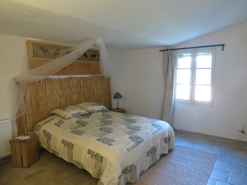B&B Mas Les Lecques Бокер Экстерьер фото